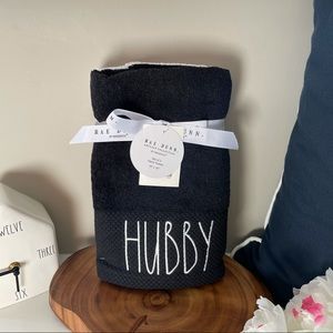 Rae Dunn towels